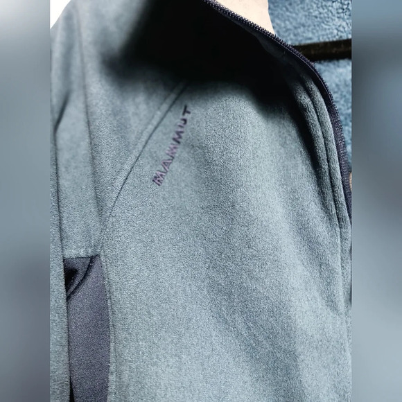 Mammut Full Zip Midlayer Jacket.  Ladies size L - Picture 4 of 13